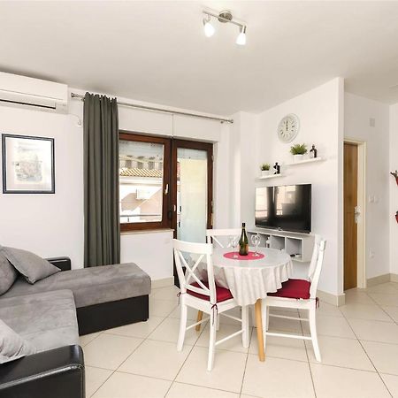 Apartment Mare Srima Kültér fotó