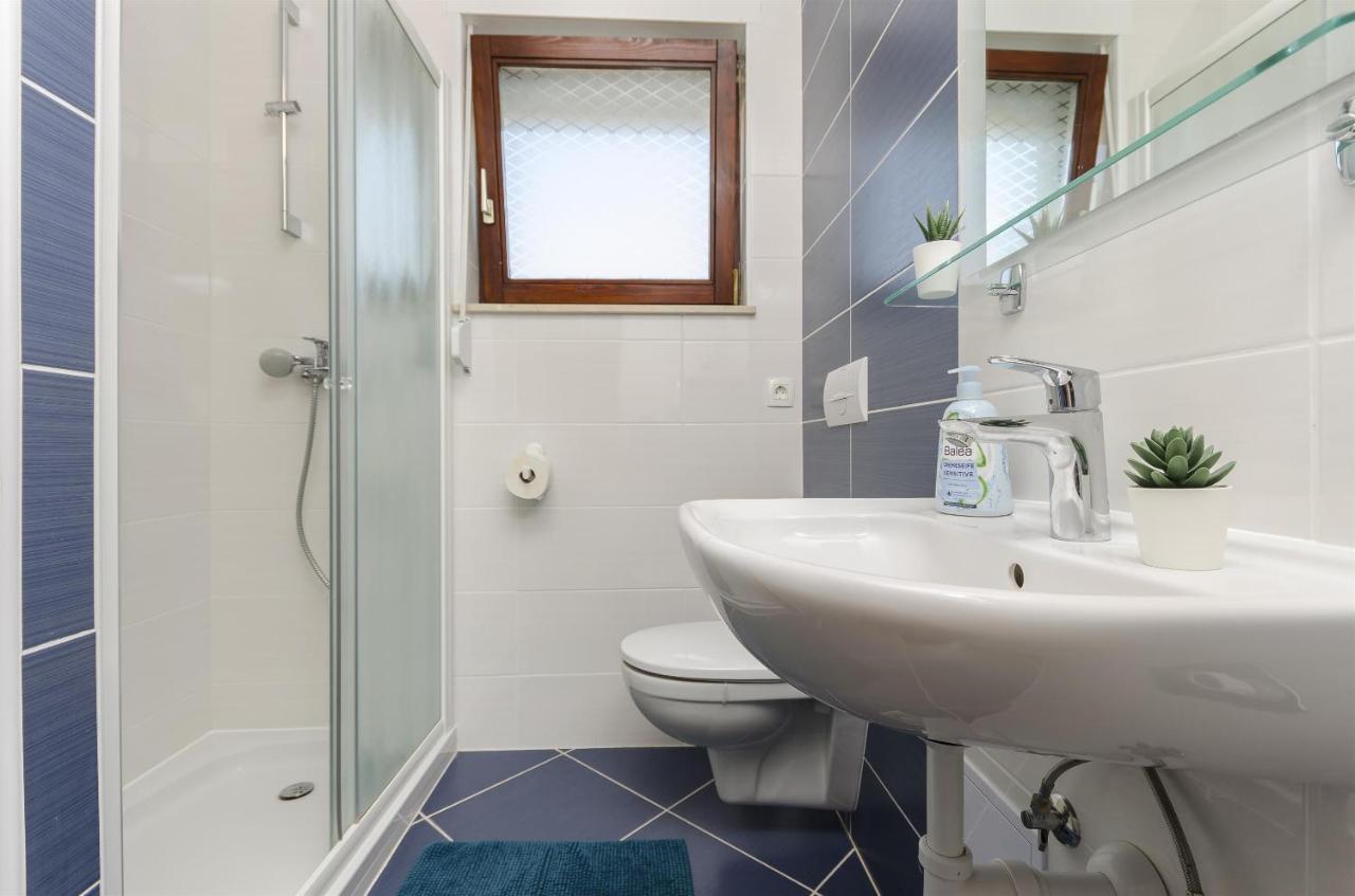Apartment Mare Srima Kültér fotó