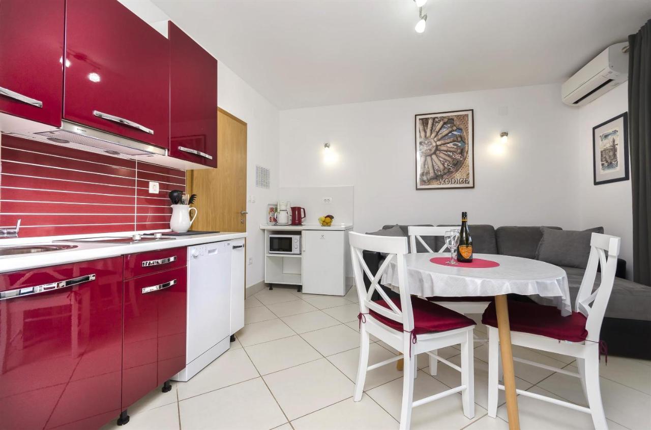 Apartment Mare Srima Kültér fotó