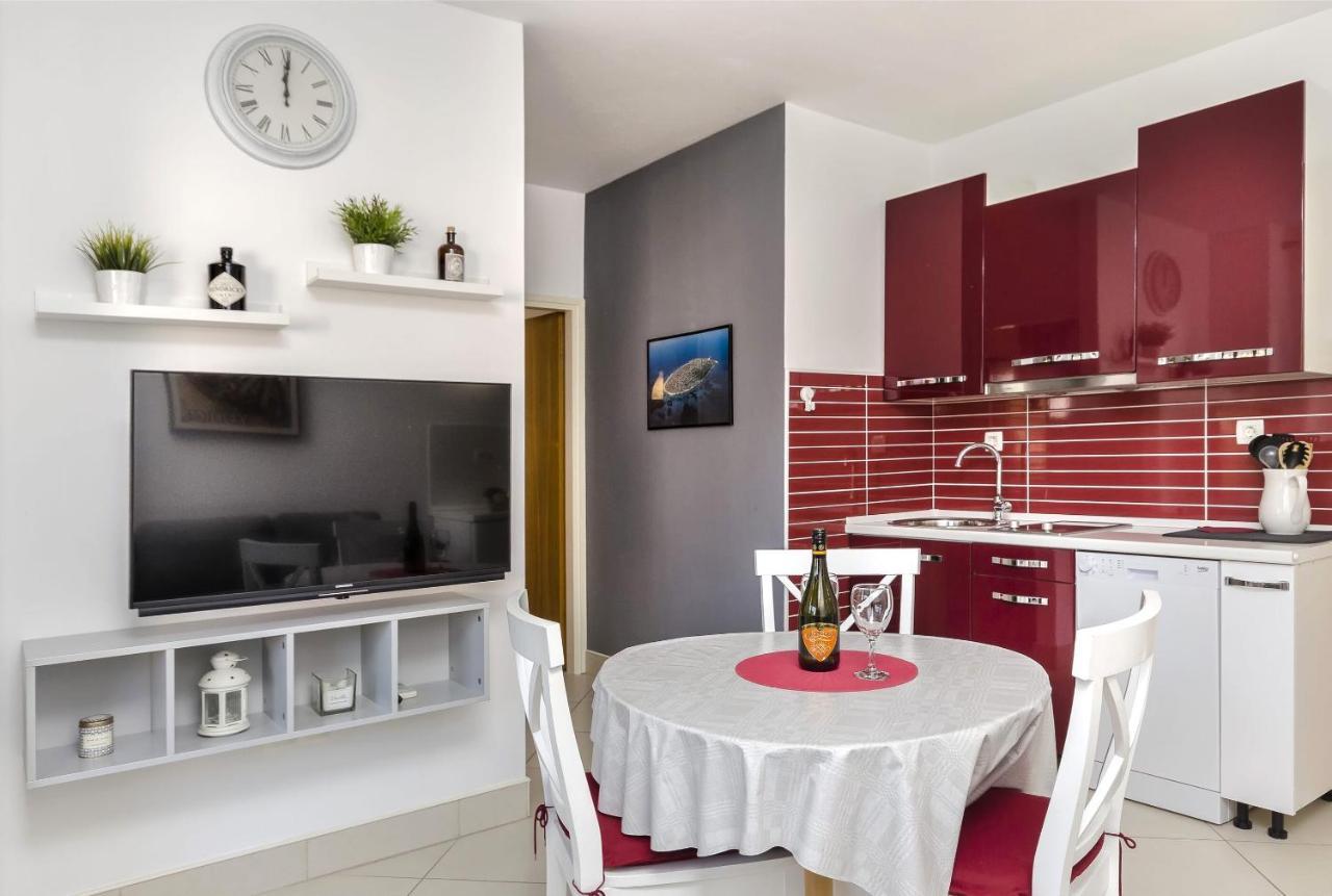Apartment Mare Srima Kültér fotó