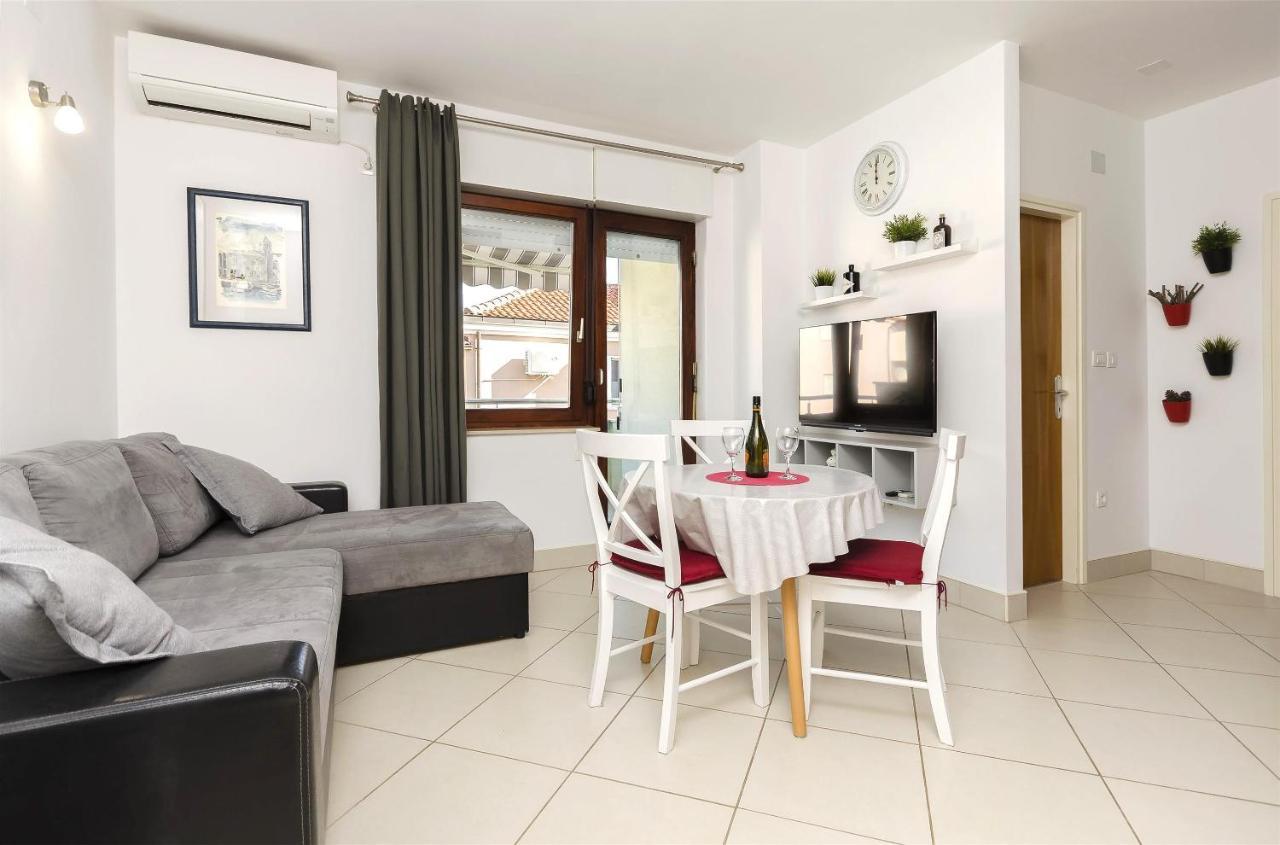 Apartment Mare Srima Kültér fotó